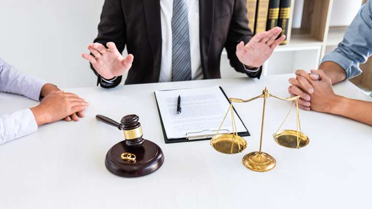 When Do You Need to Get a Divorce Attorney in Boca Raton?