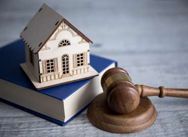 Should You Walk Away, or Hire an Attorney for Foreclosure Defense Near Boca Raton?